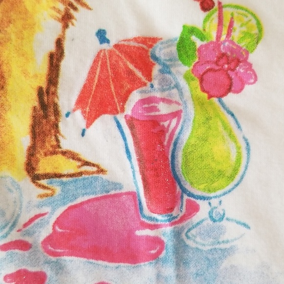 Gilly Hicks Graphic Tee - L - Picture 6 of 8